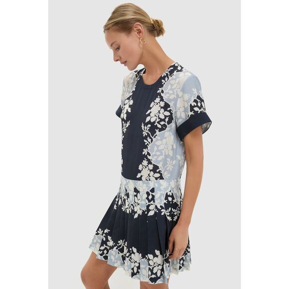 TUCKERNUCK Blue Fog Pleated Liza Dress Size XL NWT Retail $268 Tuckernuck - Picture 5 of 8